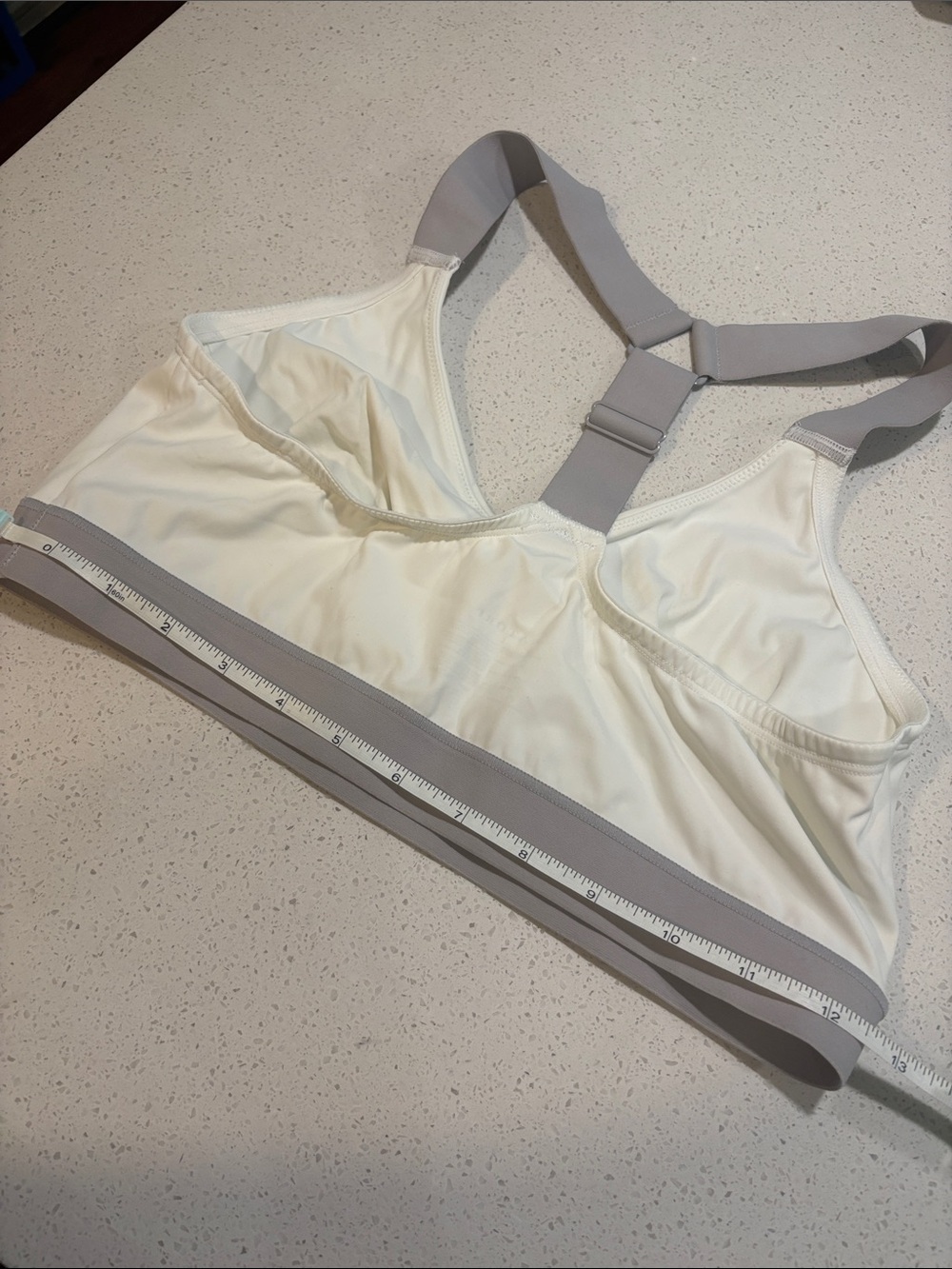 Natori Seamless Light Cream & Gray Wireless Bralette - Picture 6 of 9